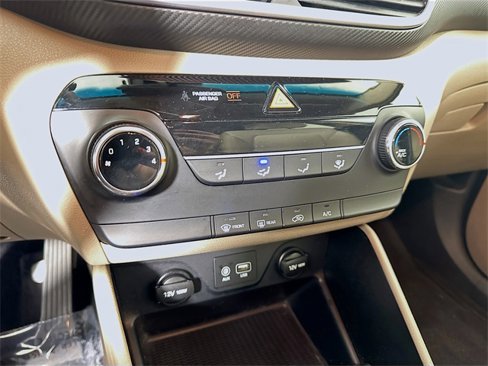 Used 2019 Hyundai Tucson SE image 21