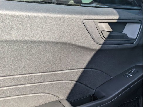 Certified 2022 Ford Escape SE w/ Cold Weather Package image 29
