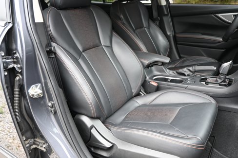 Certified 2022 Subaru Crosstrek 2.5i Limited w/ Moonroof Package 2 image 33