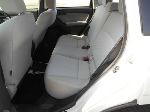 Used 2015 Subaru Forester 2.5i w/ Alloy Wheel Package image 13