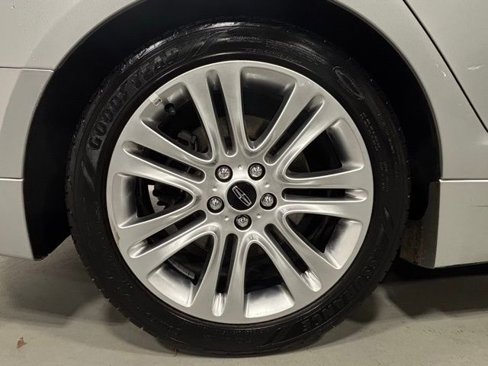 Used 2015 Lincoln MKZ w/ Equipment Group 102A Reserve image 16