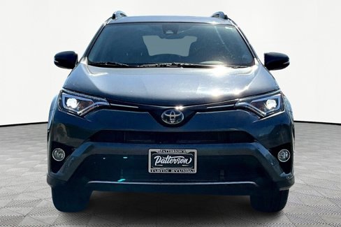 Used 2018 Toyota RAV4 Limited image 3