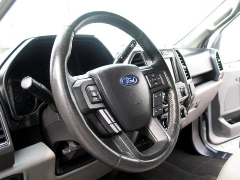 Used 2018 Ford F150 XLT w/ Equipment Group 302A Luxury image 44