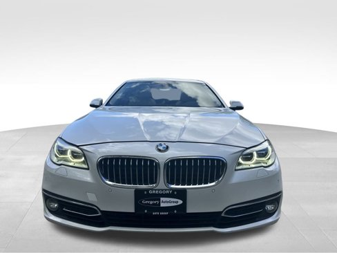 Used 2014 BMW 550i Sedan image 3