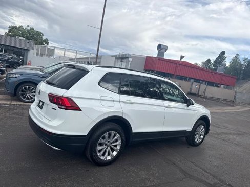 Used 2020 Volkswagen Tiguan S image 5