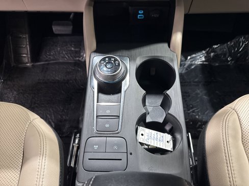 Used 2022 Ford Escape SEL w/ Class II Trailer Tow Package image 27