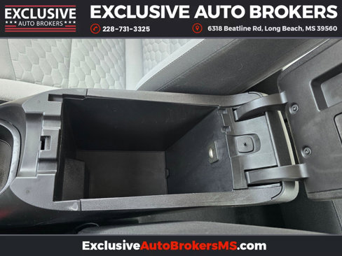 Used 2018 Chevrolet Equinox LS image 27