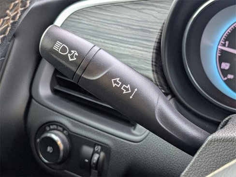 Used 2018 Buick Envision Essence image 27