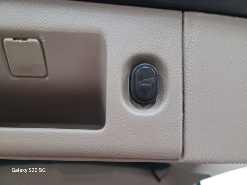 Used 2017 Chevrolet Tahoe LT image 19