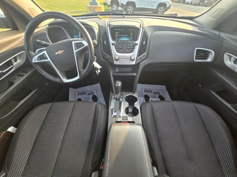 Used 2017 Chevrolet Equinox LT image 5