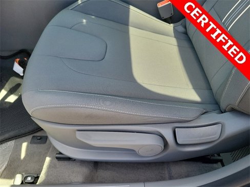 Certified 2024 Hyundai Elantra SEL w/ Convenience Package image 13