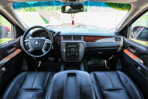 Used 2010 GMC Sierra 1500 SLT w/ SLT Convenience Package image 2