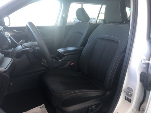 Used 2023 Jeep Grand Cherokee L Laredo image 8