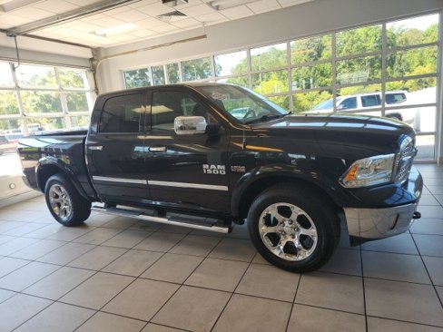 Used 2018 RAM 1500 Laramie w/ Convenience Group image 5