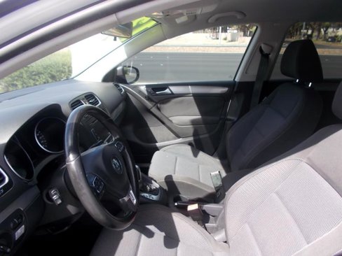 Used 2013 Volkswagen Golf TDI image 13