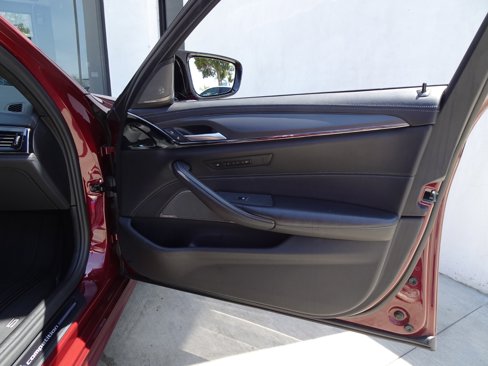 Used 2022 BMW M5 w/ Competition Package image 22