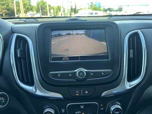 Certified 2022 Chevrolet Equinox LT image 18