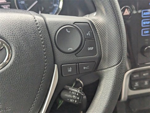Used 2019 Toyota Corolla L image 25