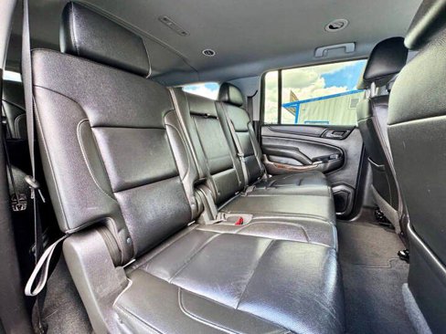 Used 2019 Chevrolet Suburban LT image 15