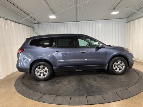 Used 2014 Chevrolet Traverse LS image 10