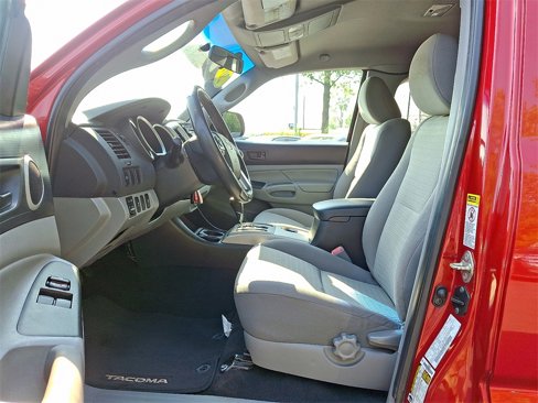 Used 2014 Toyota Tacoma 4x4 Access Cab V6 image 19