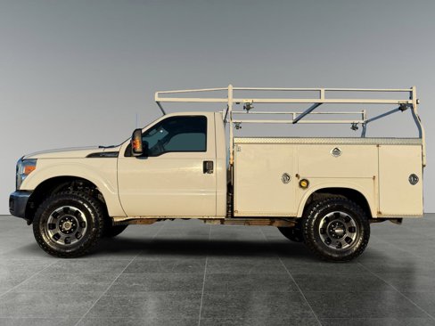 Used 2016 Ford F250 XL w/ XL Appearance Package image 2