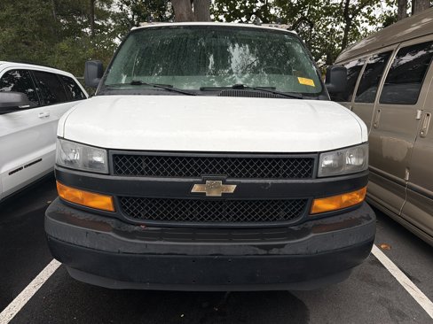 Used 2018 Chevrolet Express 2500 w/ Driver Convenience Package image 2