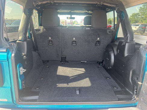 Used 2019 Jeep Wrangler Unlimited Sahara image 6