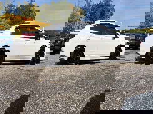 Used 2017 Subaru Impreza 2.0i image 8