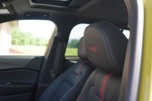 New 2024 Chevrolet Trax RS w/ Sunroof Package image 24