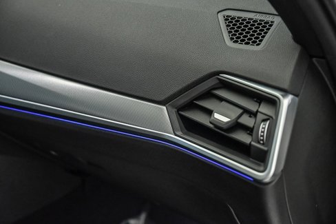 Certified 2022 BMW 330e w/ Premium Package image 16