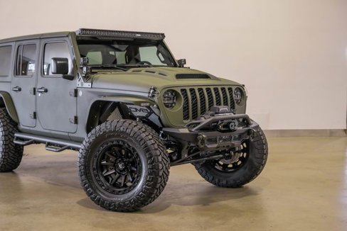 Used 2024 Jeep Wrangler Unlimited Sport image 36