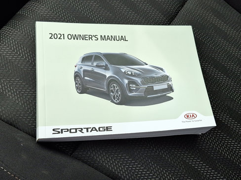 Used 2021 Kia Sportage LX image 26