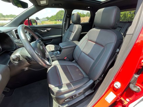 Used 2021 Chevrolet Blazer RS w/ Enhanced Convenience Package image 13