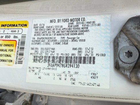 Used 2016 Ford Fusion SE image 54