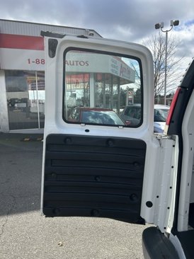 Used 2001 Chevrolet Express 3500 image 13