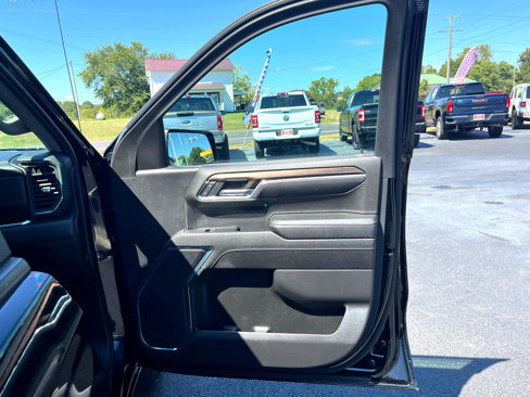 Used 2023 Chevrolet Silverado 1500 LT image 26