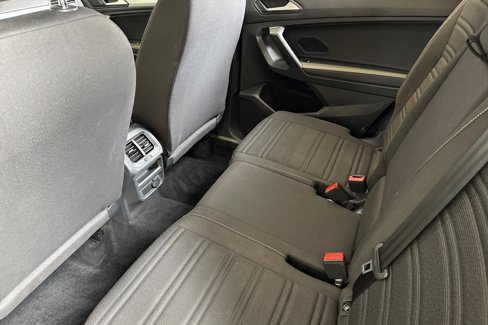 Used 2022 Volkswagen Tiguan S image 12