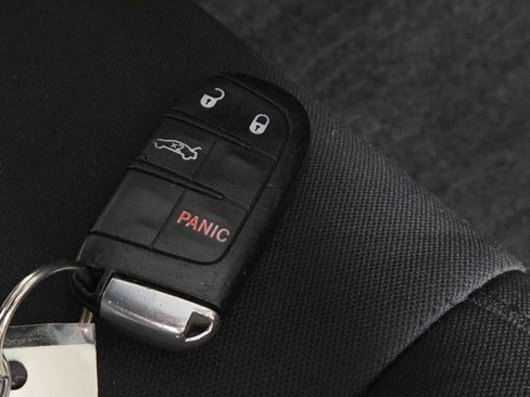 Used 2018 Dodge Challenger SXT w/ Blacktop Package image 28