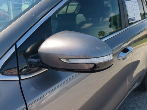 Used 2018 Kia Sportage SX image 11