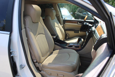 Used 2012 Buick Enclave Premium image 37