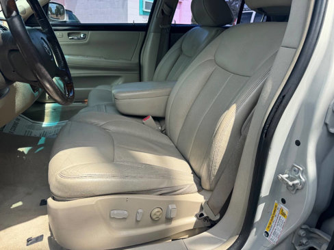 Used 2008 Cadillac DTS image 6