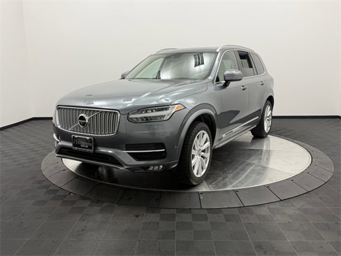 Used 2017 Volvo XC90 T6 Inscription w/ Vision Package image 3
