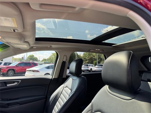 Used 2018 Ford Edge SEL w/ Equipment Group 201A image 15