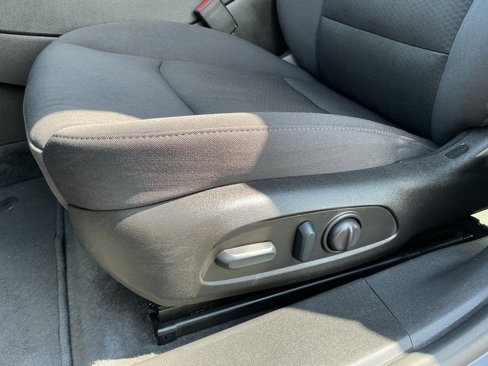 Used 2022 Chevrolet Malibu LT image 56