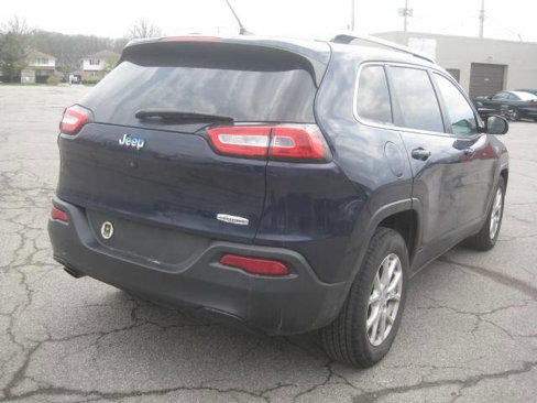 Used 2015 Jeep Cherokee Latitude image 4