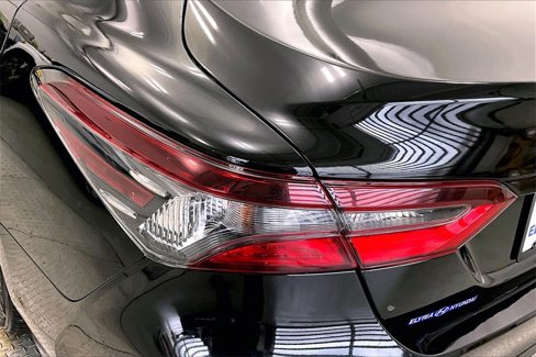 Used 2022 Toyota Camry LE image 29