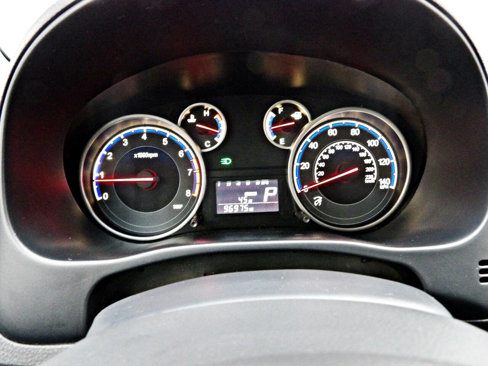 Used 2013 Suzuki SX4 AWD Hatchback image 15