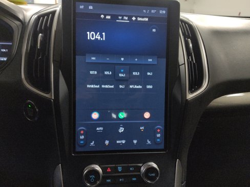 Used 2024 Ford Edge SEL image 25