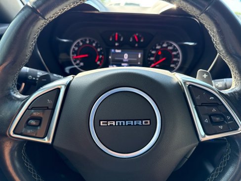 Used 2019 Chevrolet Camaro LT w/ RS Package image 21
